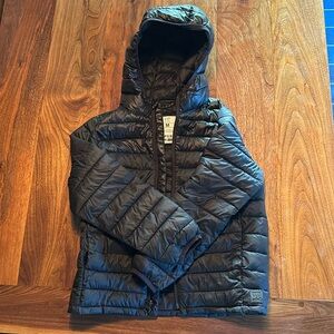 GAP kids lightweight puffer, size M